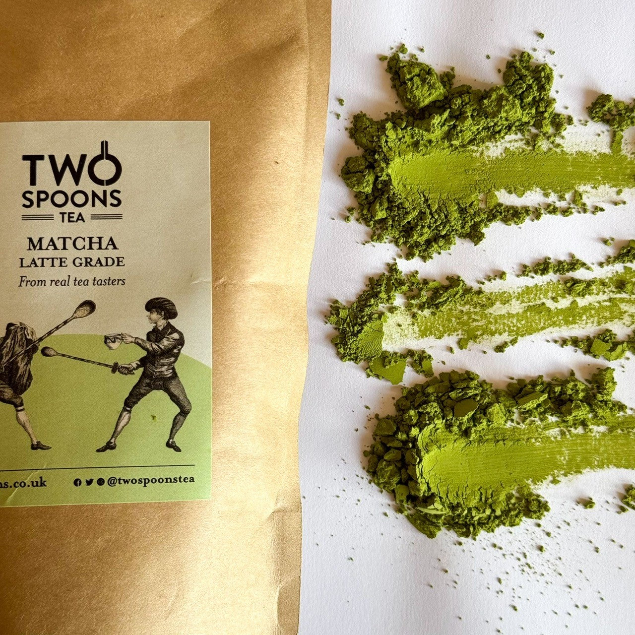 Matcha pouch and powder